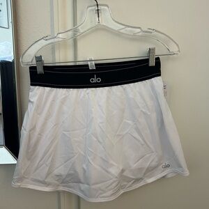 NWT! Alo Yoga Match Point Tennis Skirt